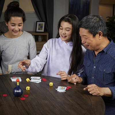 Hasbro Ka-Blab Familienspiel Gesellschaftsspiel